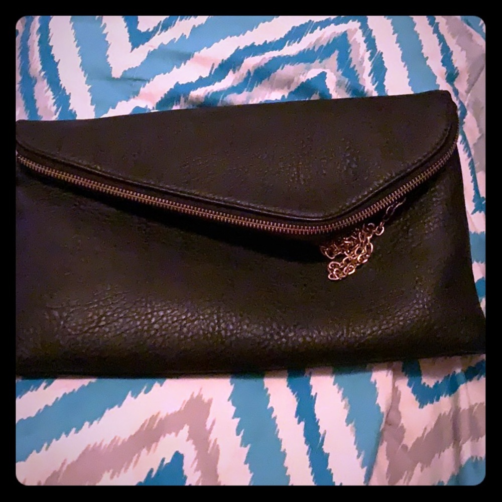 Black Envelope Style Cross Body